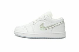 Picture of Air Jordan 1 Low _SKUfc5359816fc